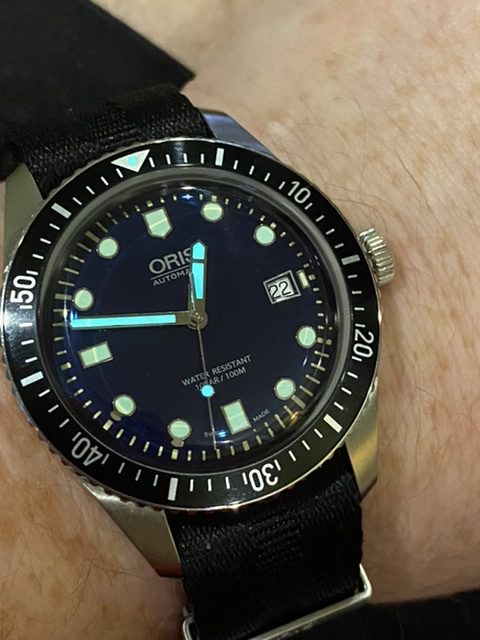 Oris diver hotsell 65 40mm review