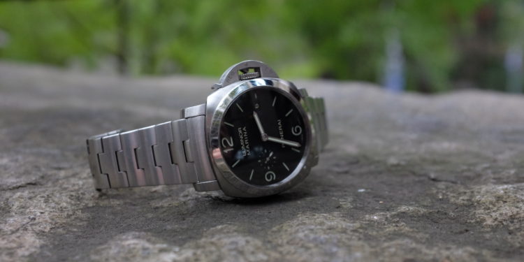 Owner Review Panerai Luminor Submersible PAM 682 FIFTH WRIST