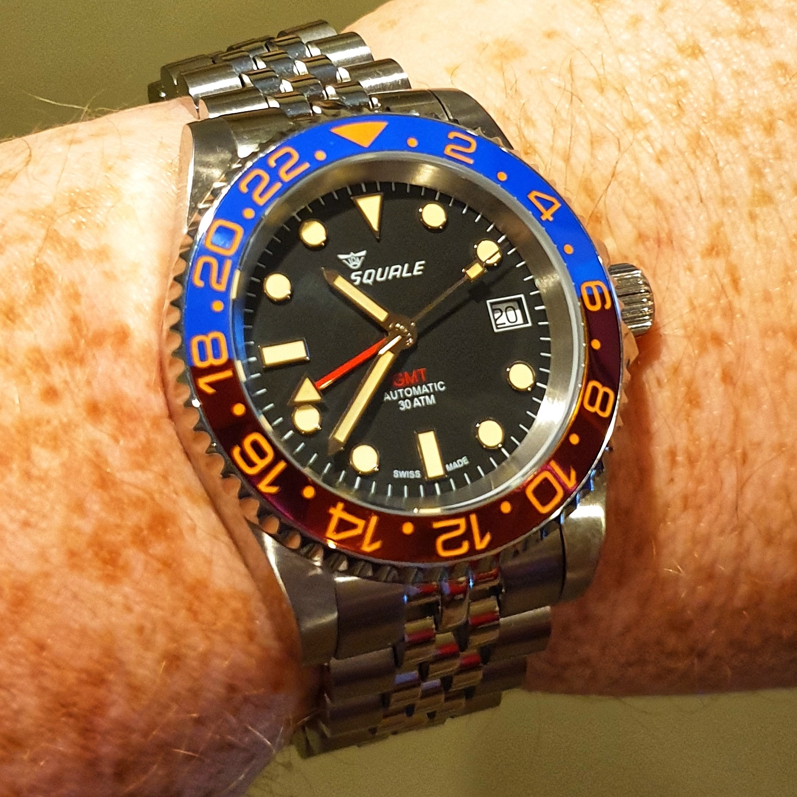 Squale 30 Atmos GMT 1545 Review - FIFTH 