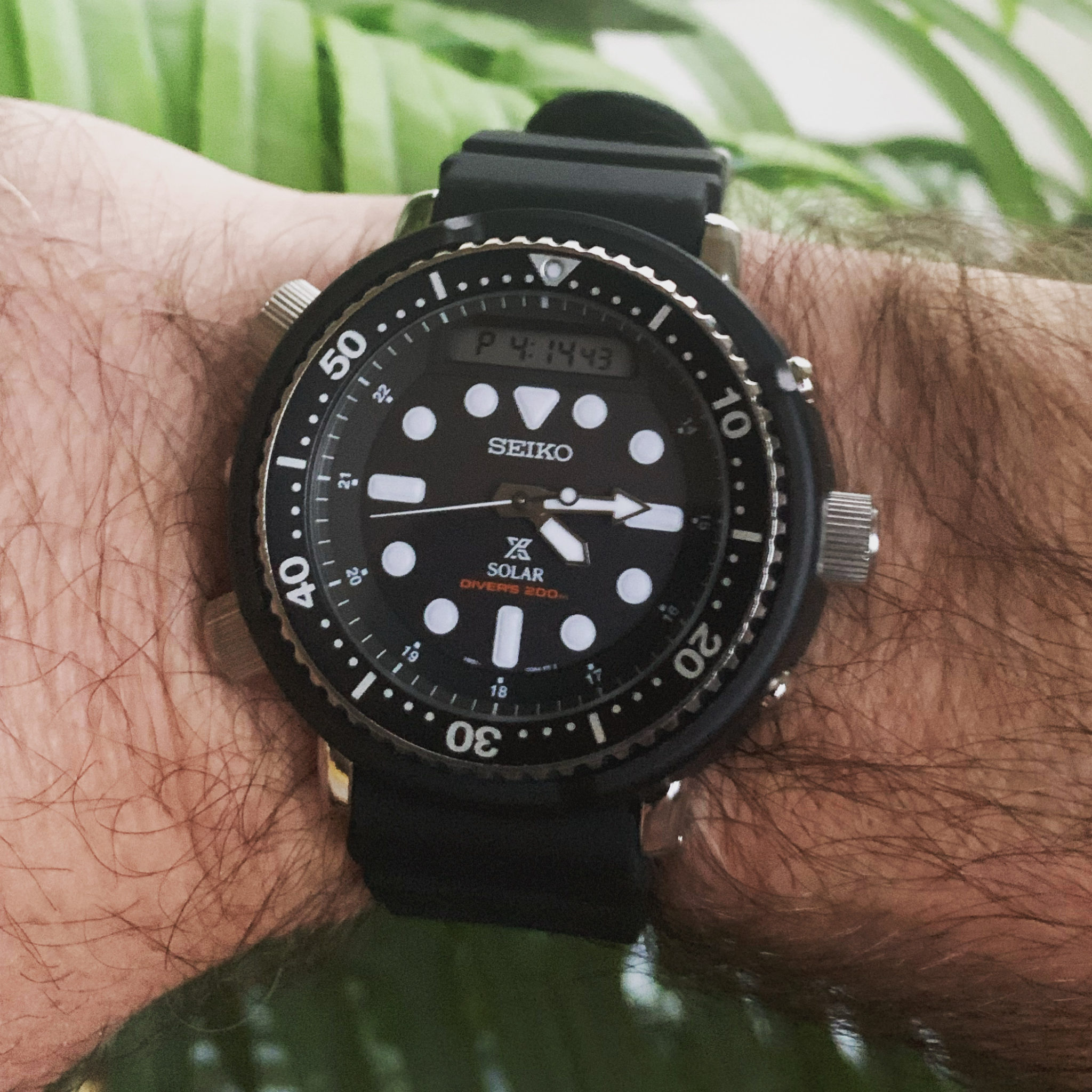 Seiko prospex solar deals military review