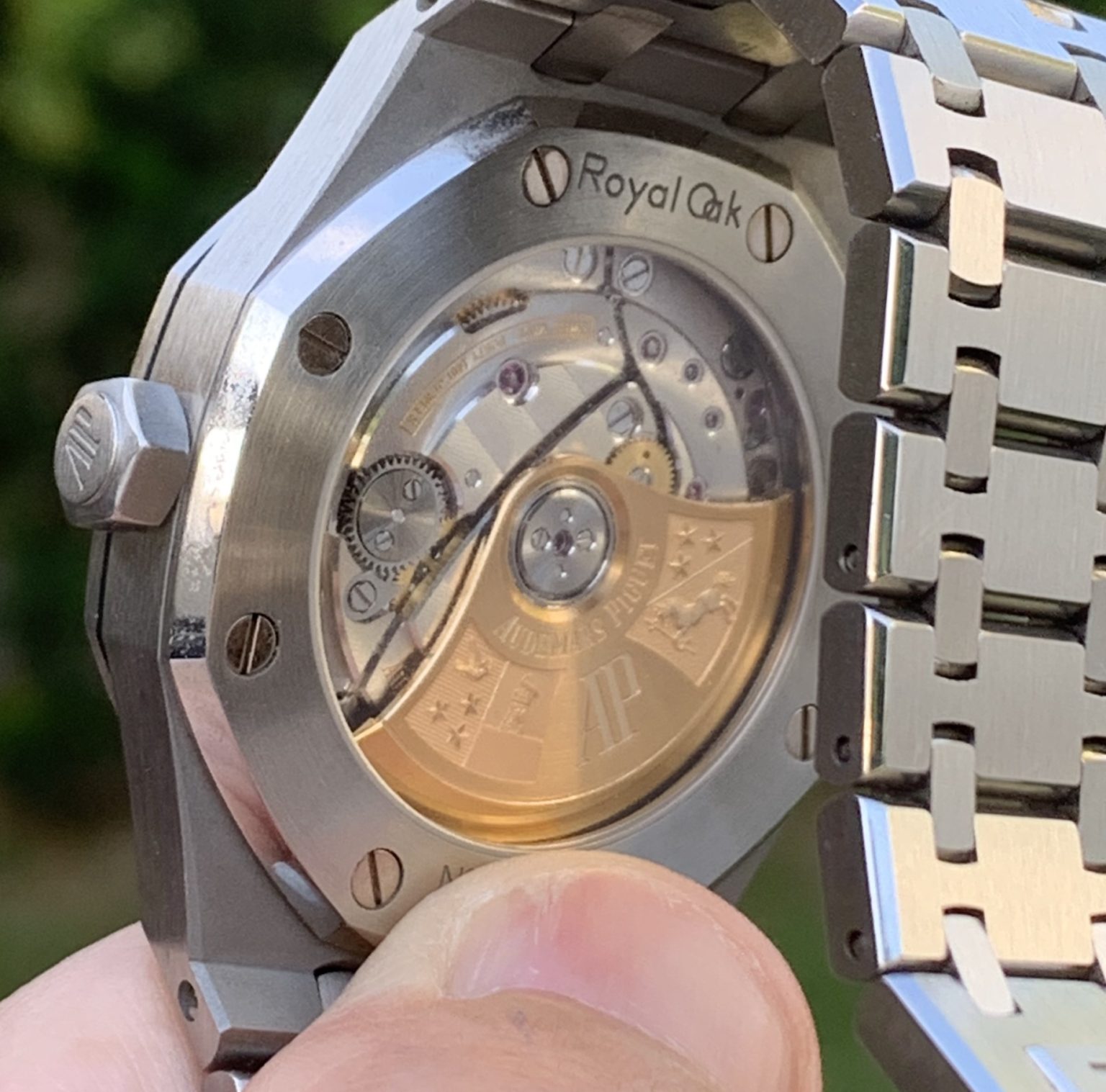 audemars-piguet-15450ST-case-back.jpg – Fifth Wrist