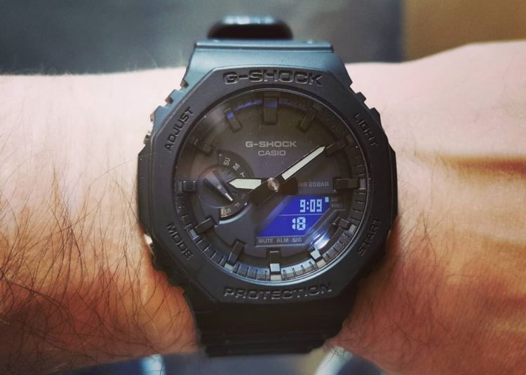 Casio G-Shock GA-2100 1A1ER - A watch for when you don't need to tell