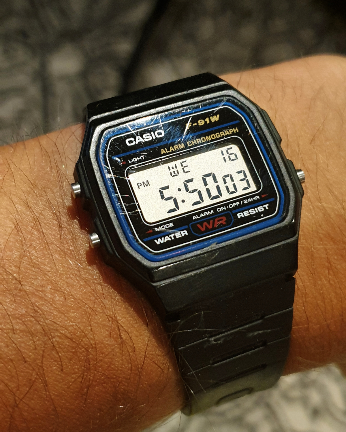 Casio 2025 f91w features