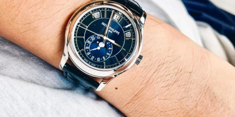 Owner Review Patek Philippe 5370P Rattrapante FIFTH WRIST