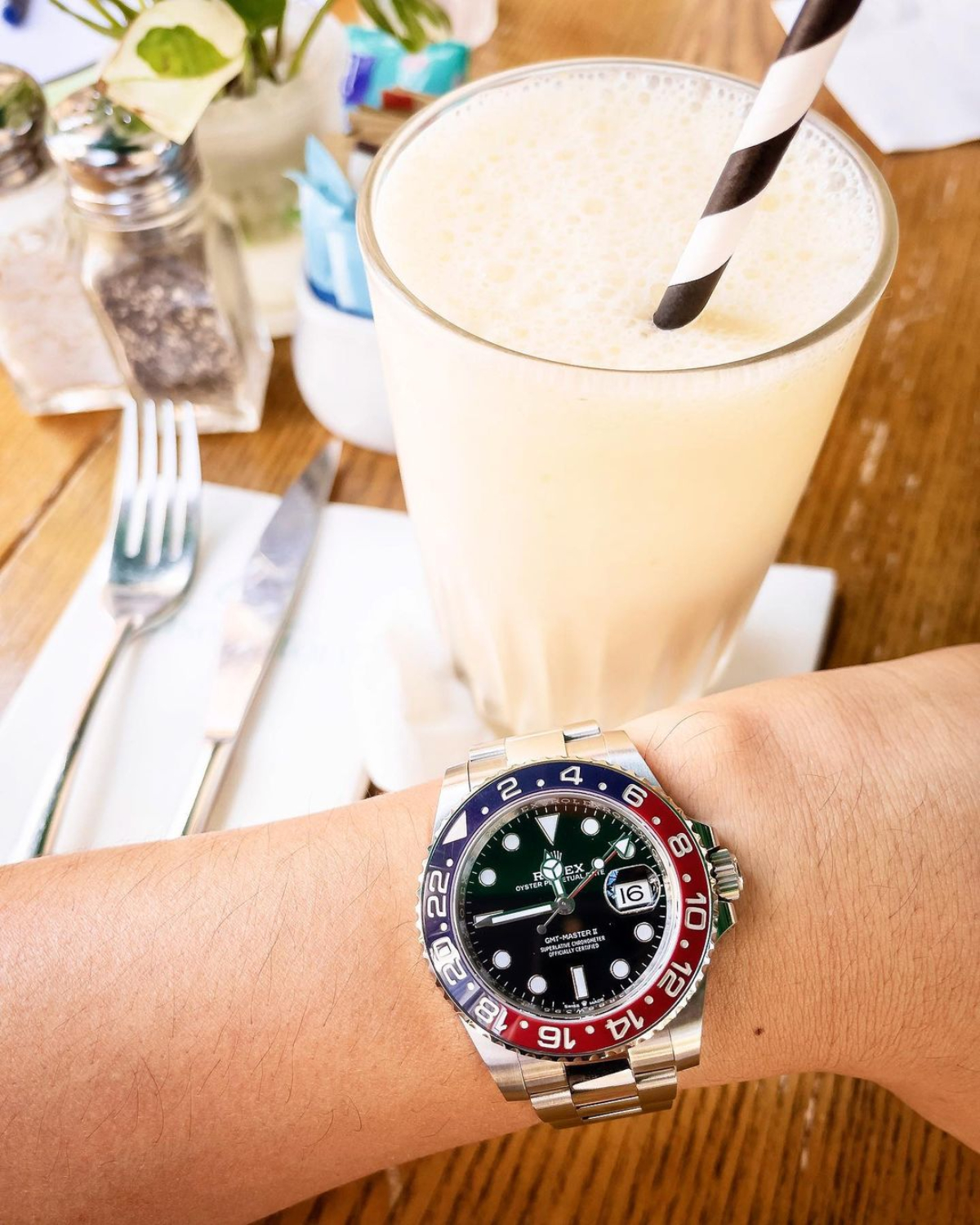 Gmt master ii outlet on wrist