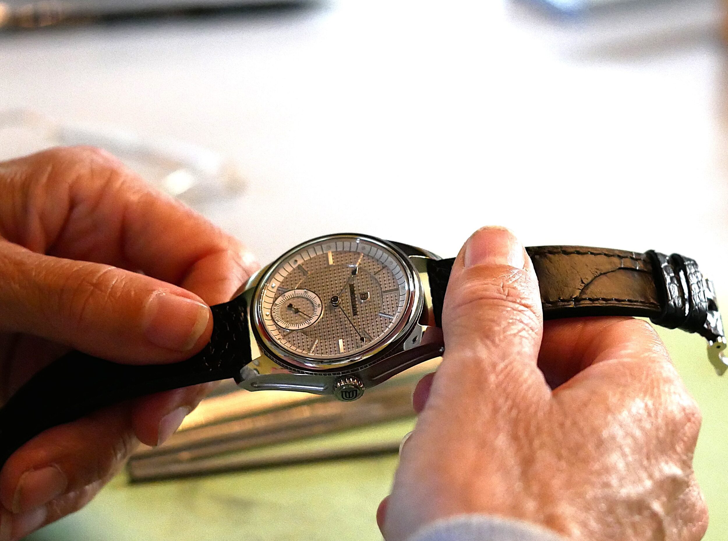 A manufacture visit to the Dutch watchmaker Annelinde Dunselman: „It was fascination, I know.“ (Nat King Cole)